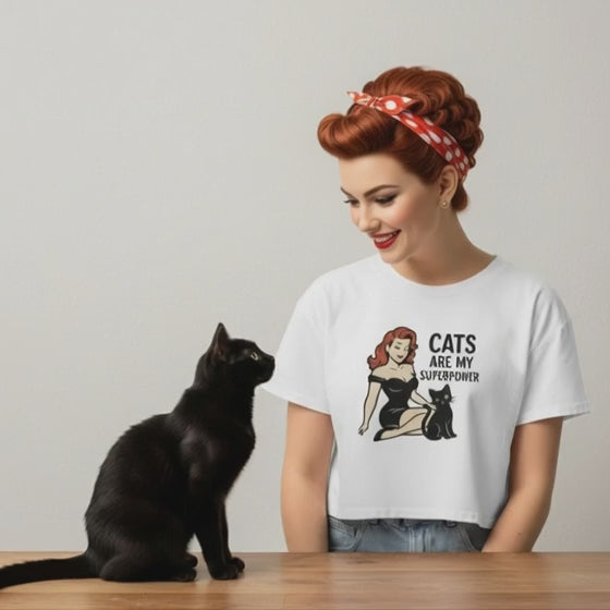 Camiseta corta/ Crop top "Cats Are My Superpower"