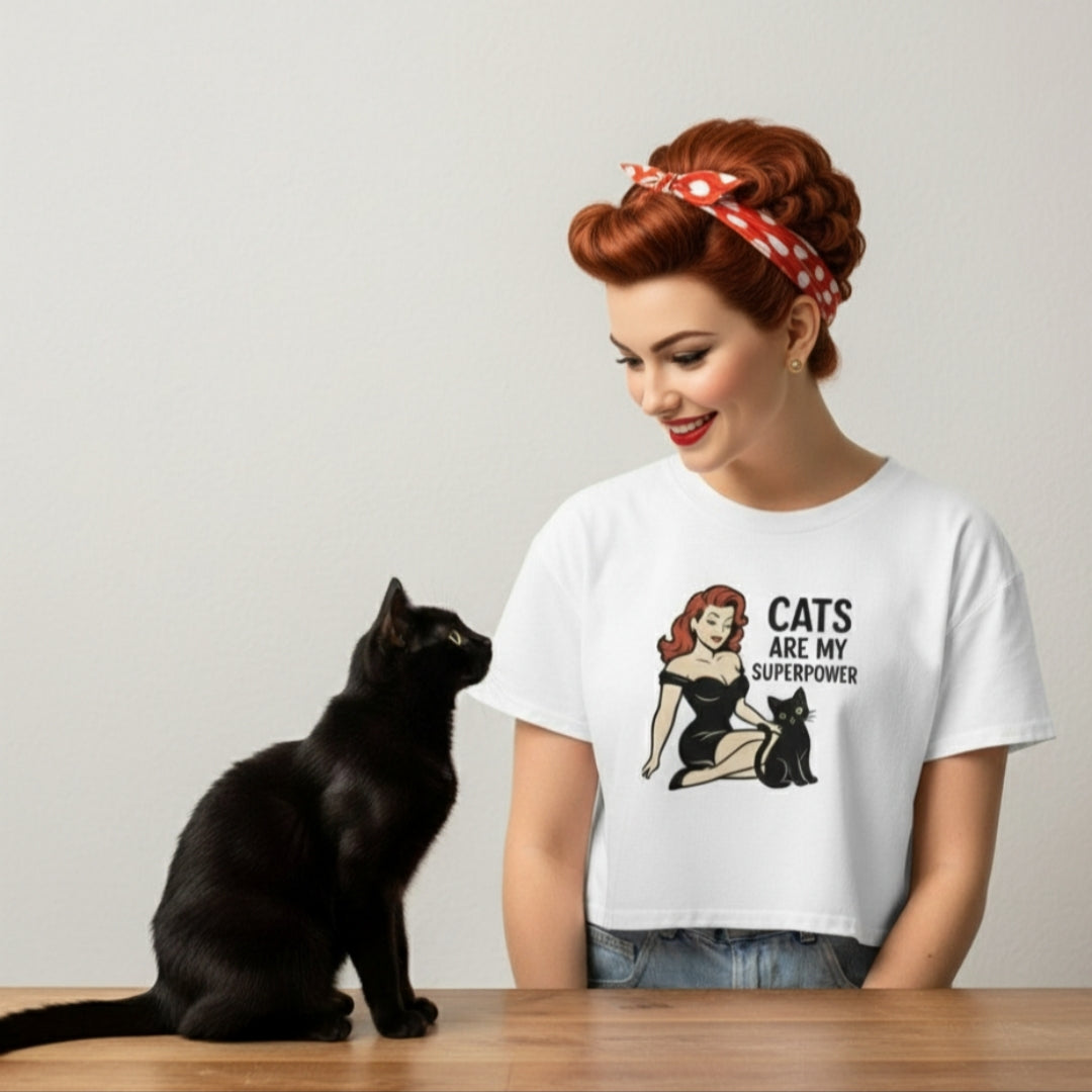 Camiseta corta/ Crop top "Cats Are My Superpower"